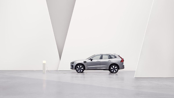 Volvo Reports November Sales Growth of 3.8%