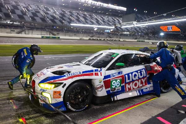 BMW M Motorsport's Tough Race at Daytona