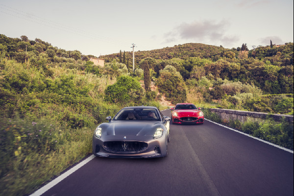 Maserati GranTurismo Wins Car and Driver Awards
