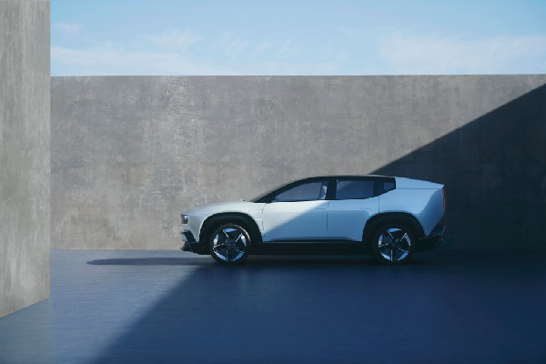 Honda Debuts New EV Prototypes at CES