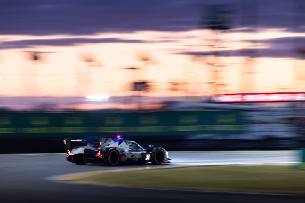 BMW M Motorsport's Tough Race at Daytona