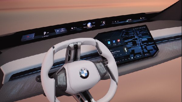 BMW Panoramic iDrive Transforms Vehicle Operation