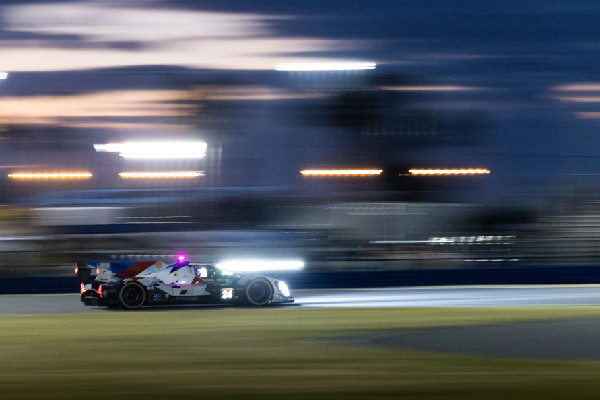 BMW M Motorsport's Tough Race at Daytona