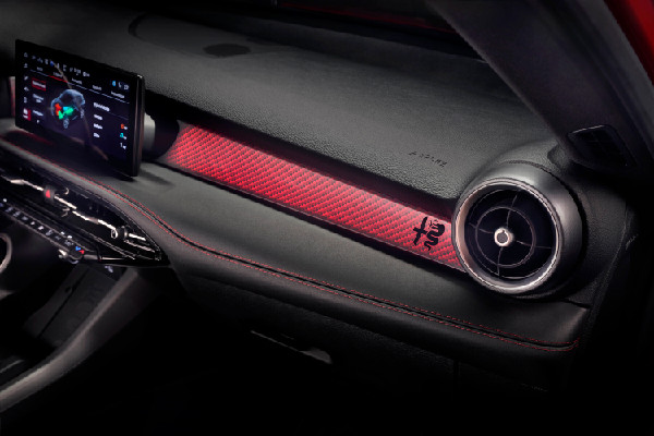 Alfa Romeo Launches Intensa Special Series for 2025