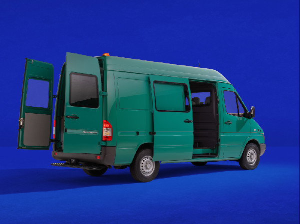 Celebrating 30 Years of the Mercedes-Benz Sprinter