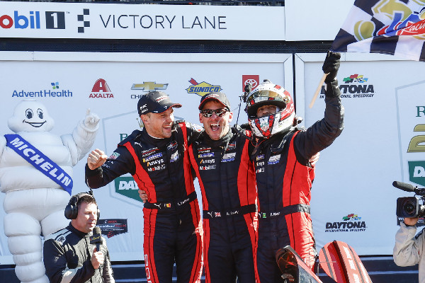 Porsche Wins 20th Daytona Race