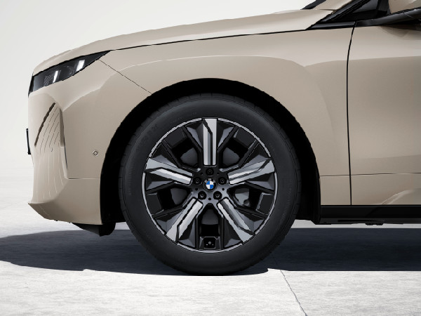 2026 BMW iX: Enhanced Electric SUV Overview