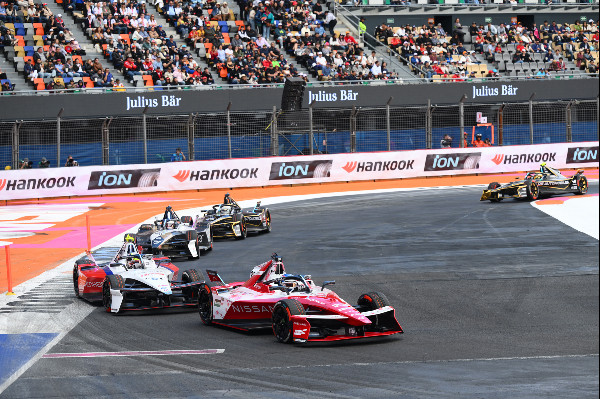Rowland Wins Thrilling Mexico City E-Prix