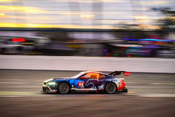 Mustang GT3 Wins First Global Victory at Daytona