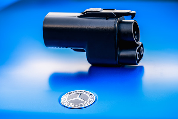 Mercedes-Benz BEV Drivers Access Tesla Chargers in 2025