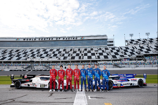 Acura Aims for Success at Rolex 24 Daytona