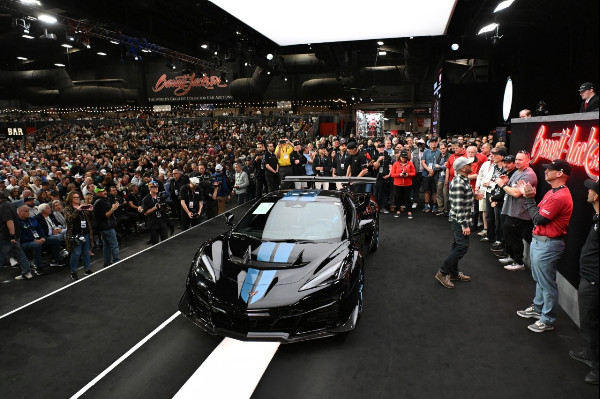 Corvette ZR1 VIN 001 Raises $3.7 Million