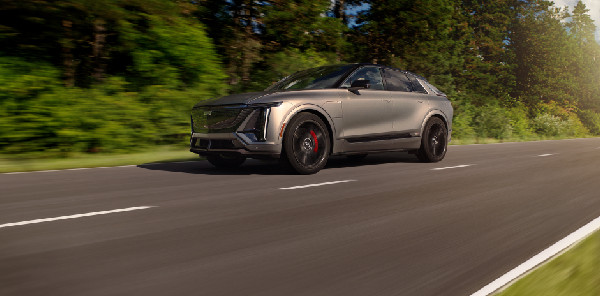 Introducing the Quickest Cadillac: LYRIQ-V