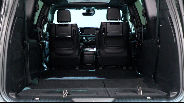 Chrysler Marks 20 Years of Stow 'n Go