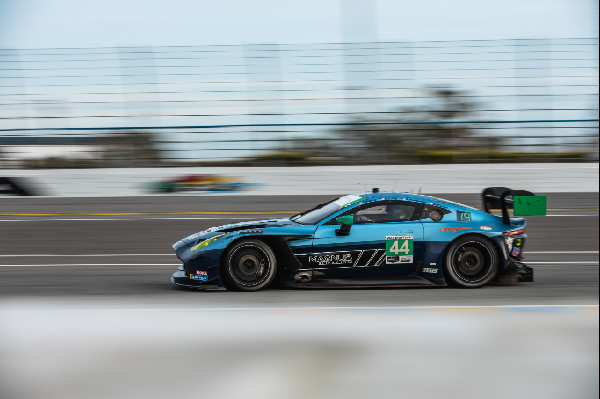 Aston Martin Vantage Aims for Daytona Glory