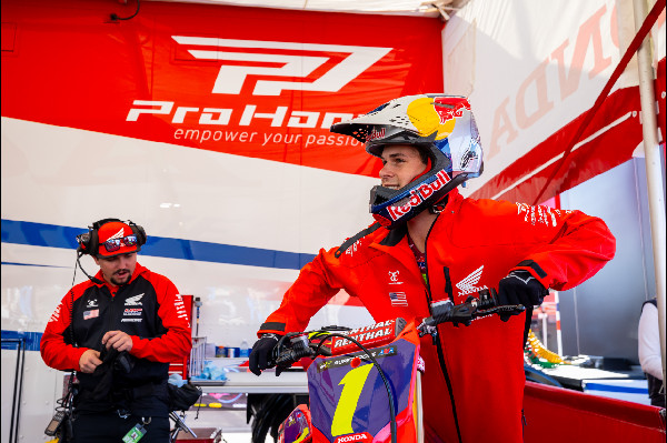 Jett Lawrence Takes Second in San Diego SX