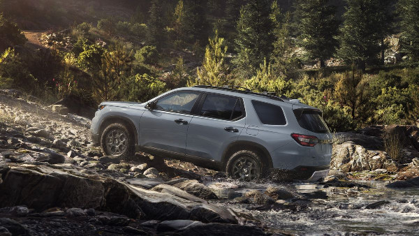 Honda Models Earn 2025 Editors' Choice Awards