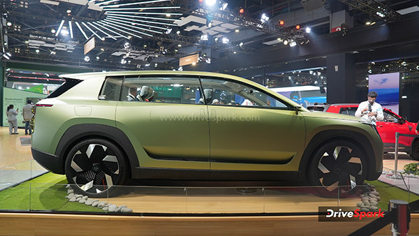 Auto Expo 2025 Skoda Vision 7S Showcased