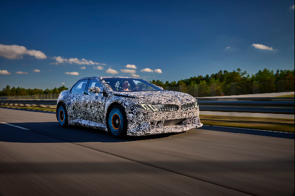 BMW's Heart of Joy Enhances Driving Experience