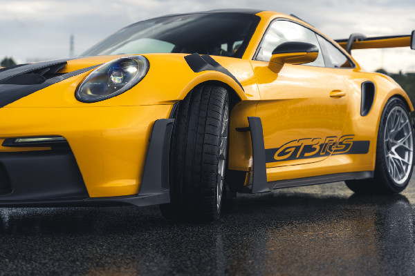 New Wet Weather Tire for Porsche 911 GT3 RS