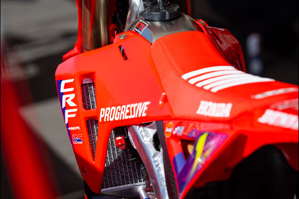 Honda HRC Faces Challenges in Glendale SX