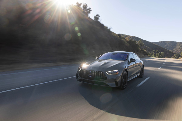 Mercedes-AMG GT 63 S E PERFORMANCE Overview