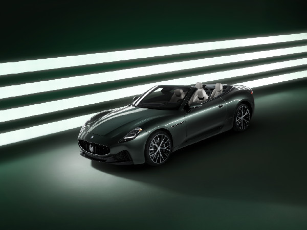 Maserati Reveals GranCabrio Range at The I.C.E.