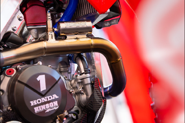 Honda HRC Faces Challenges in Glendale SX