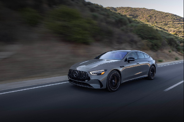 Mercedes-AMG GT 63 S E PERFORMANCE Overview