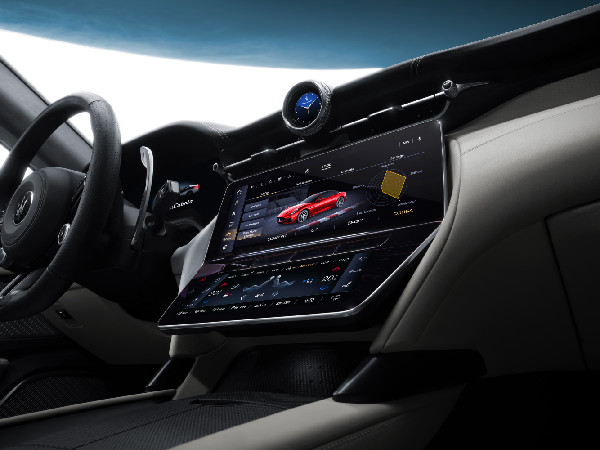 Maserati Reveals GranCabrio Range at The I.C.E.