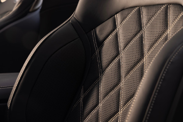 Mercedes-AMG SL 63 MANUFAKTUR Golden Coast Launch