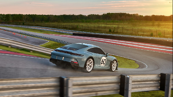 Porsche Auction Raises $1 Million for Charity