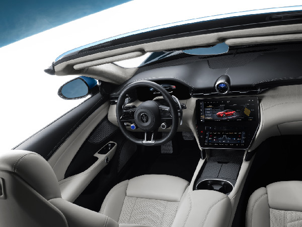 Maserati Reveals GranCabrio Range at The I.C.E.