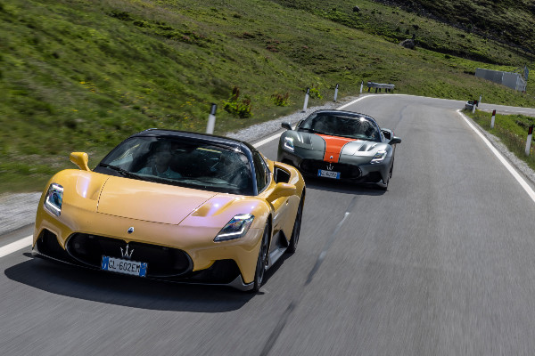 Maserati Showcases New Models at AutoShow