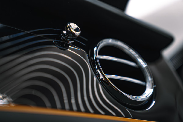 Mulliner Launches Bespoke Collection Inspired by China