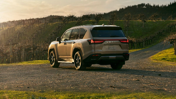 2025 Lexus LX 700h: Luxury Meets Adventure