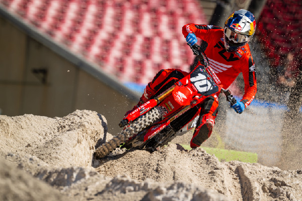 Hymas Finishes Sixth at 250SX East Opener