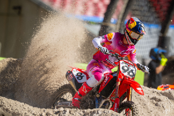 Hymas Finishes Sixth at 250SX East Opener