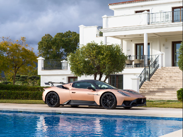 Maserati GT2 Stradale Road Debut in Europe