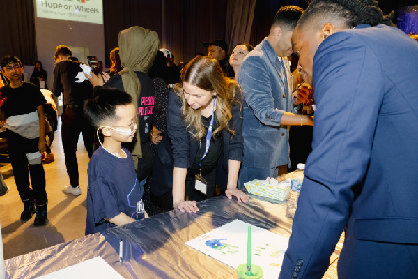 Hyundai Canada Supports SickKids with $1 Million Grant