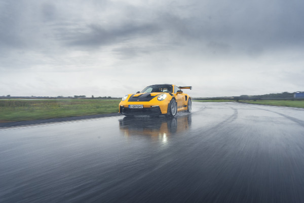 New Wet Weather Tire for Porsche 911 GT3 RS