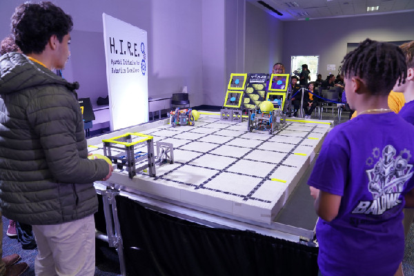 HMMA's Annual HIRE Robotics Tournament Highlights STEM