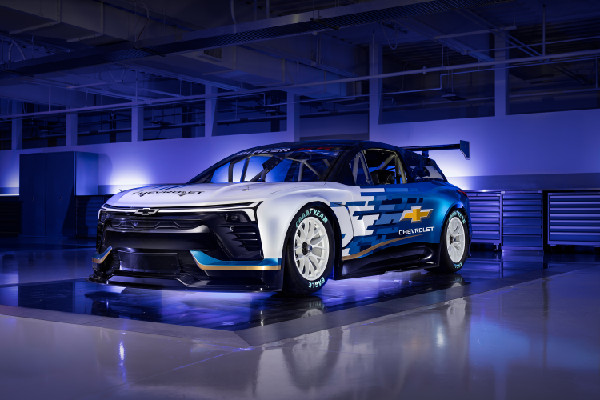 Blazer EV.R NASCAR Prototype Unveiled by Chevrolet