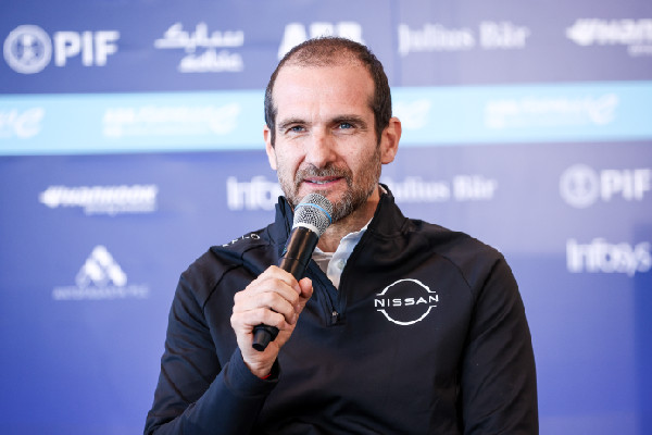 Gabriele Minì Joins Nissan for Rookie Practice