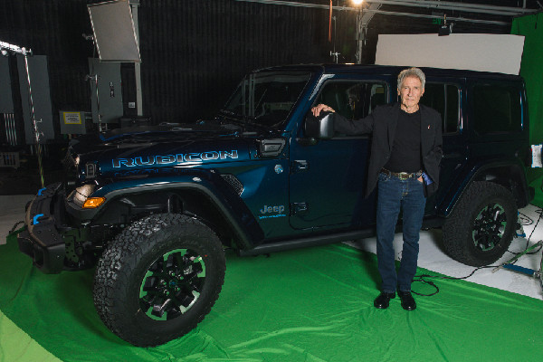 Jeep Brand's Big Game Ad Features Harrison Ford
