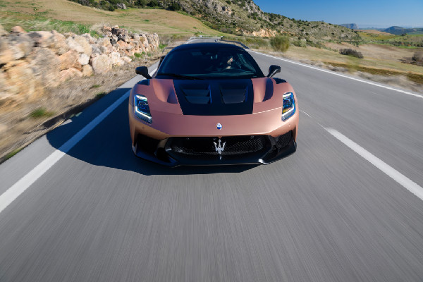 Maserati GT2 Stradale Road Debut in Europe