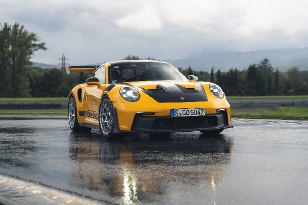 New Wet Weather Tire for Porsche 911 GT3 RS