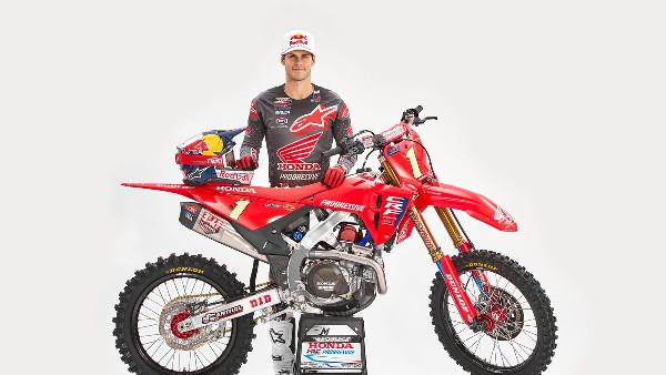 Jett Lawrence to Have Surgery for Torn ACL