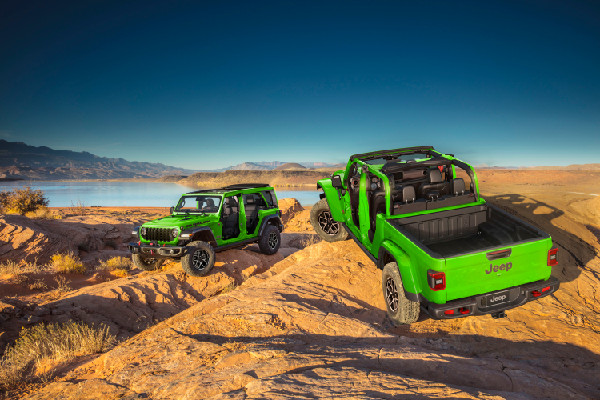 Mojito! Green Colour Arrives on Jeep Gladiator