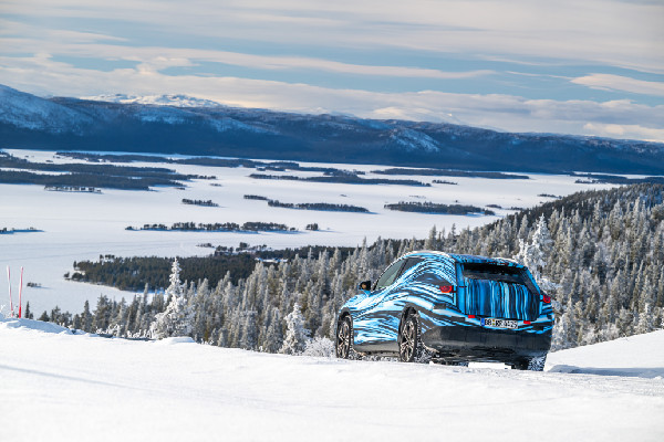 Mercedes-Benz GLC with EQ Technology Shines in Winter
